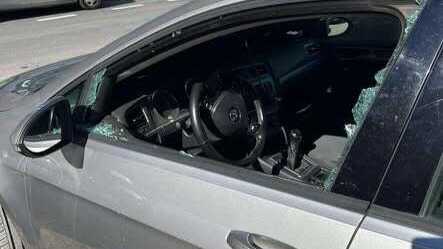 Los vecinos de Costa de la Luz en Huelva, hartos de los continuos destrozos en coches