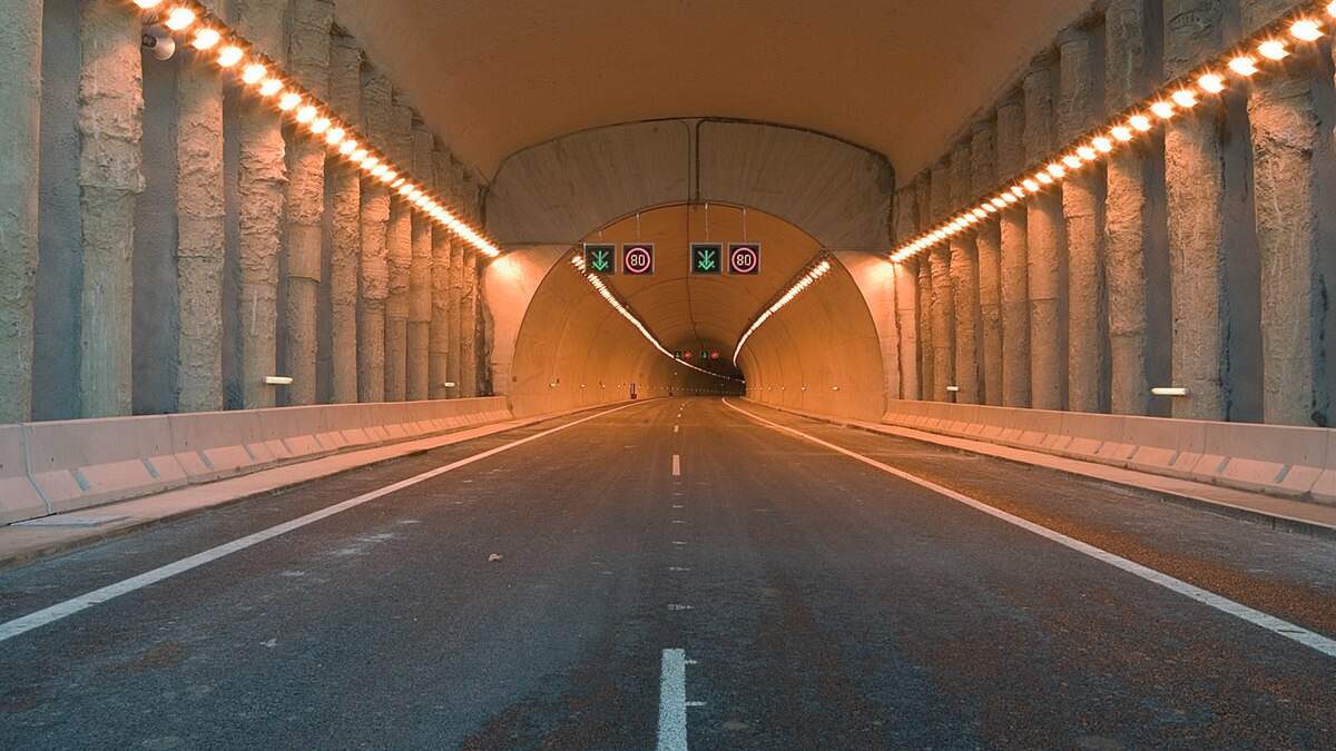 Cerrados los túneles del Perdón en sentido Pamplona tras un accidente en la Autovía del Camino