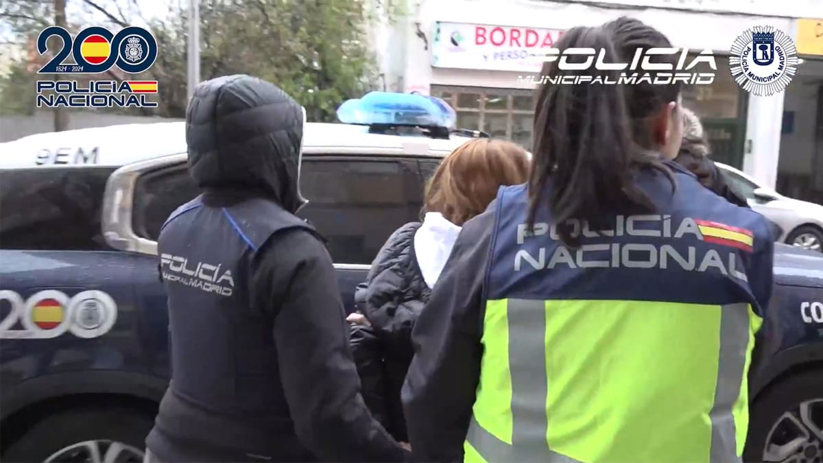 Detenido en Madrid un hombre por agredir con tijeras a dos agentes de Policía fuera de servicio