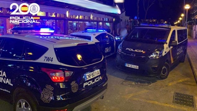 violan turista Mallorca descampado droga bebida