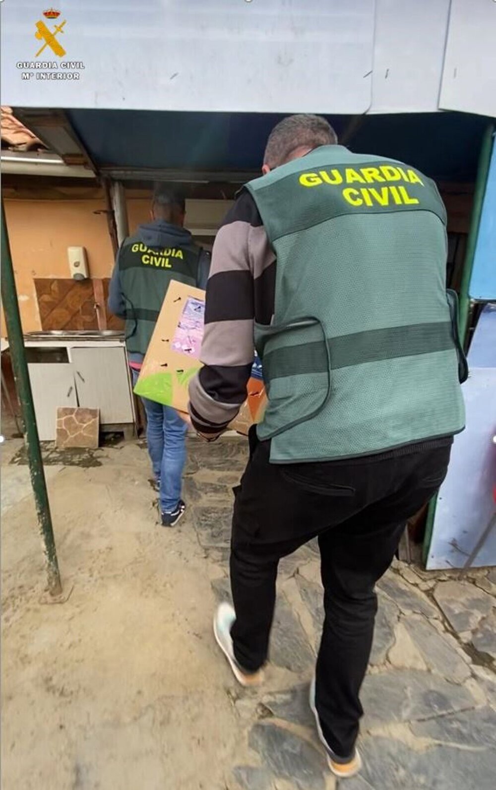 Dos detenidos por el robo de 43 gallinas y pollos en La Seca