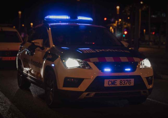 cotxe mossos nit