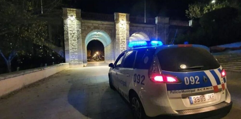 Tres heridos por arma blanca, dos menores, en Las Moreras