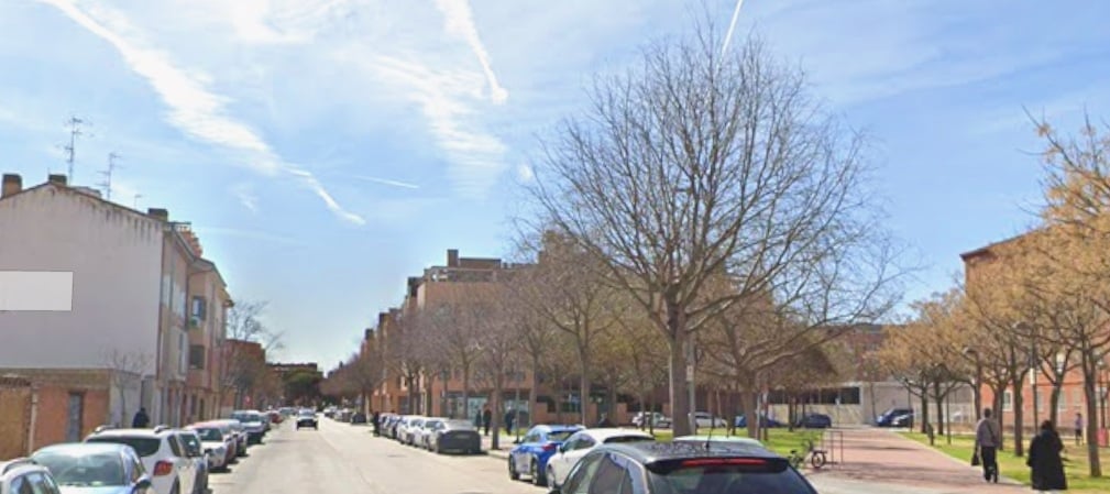Dos hombres heridos por arma blanca en pelea en Azuqueca de Henares, trasladados a centros sanitarios.