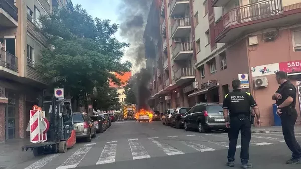 Arden dos vehículos en solo cuatro horas a Lleida ciudad