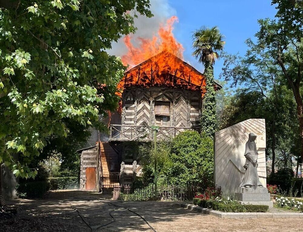 Un generador, origen del incendio en la Casa de Corcho