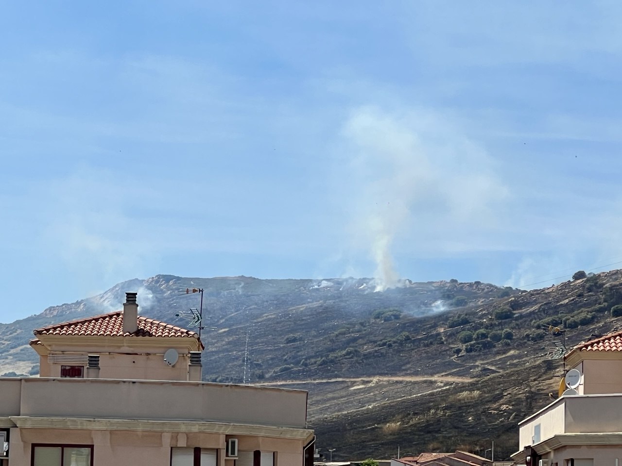 Puertollano: Incendio en el cerro del Tío Pedrillo
