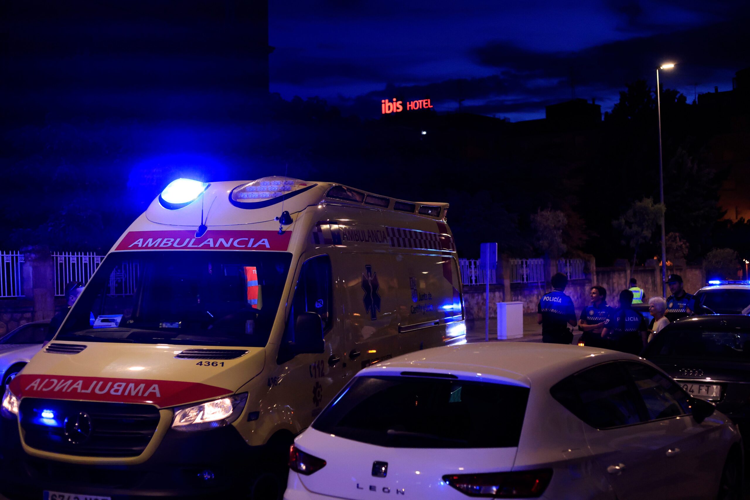 Incidentes de madrugada en Salamanca: detenciones, peleas y heridos en el inicio de mayo