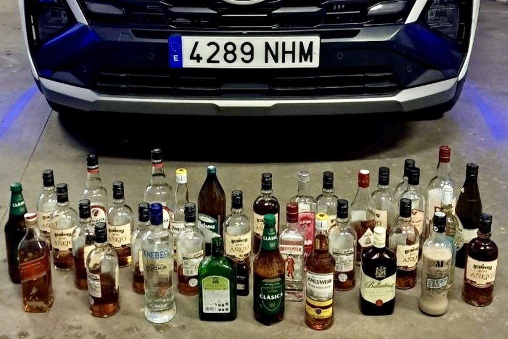 Intervienen cerca de 40 botellas de alcohol en un botellón
