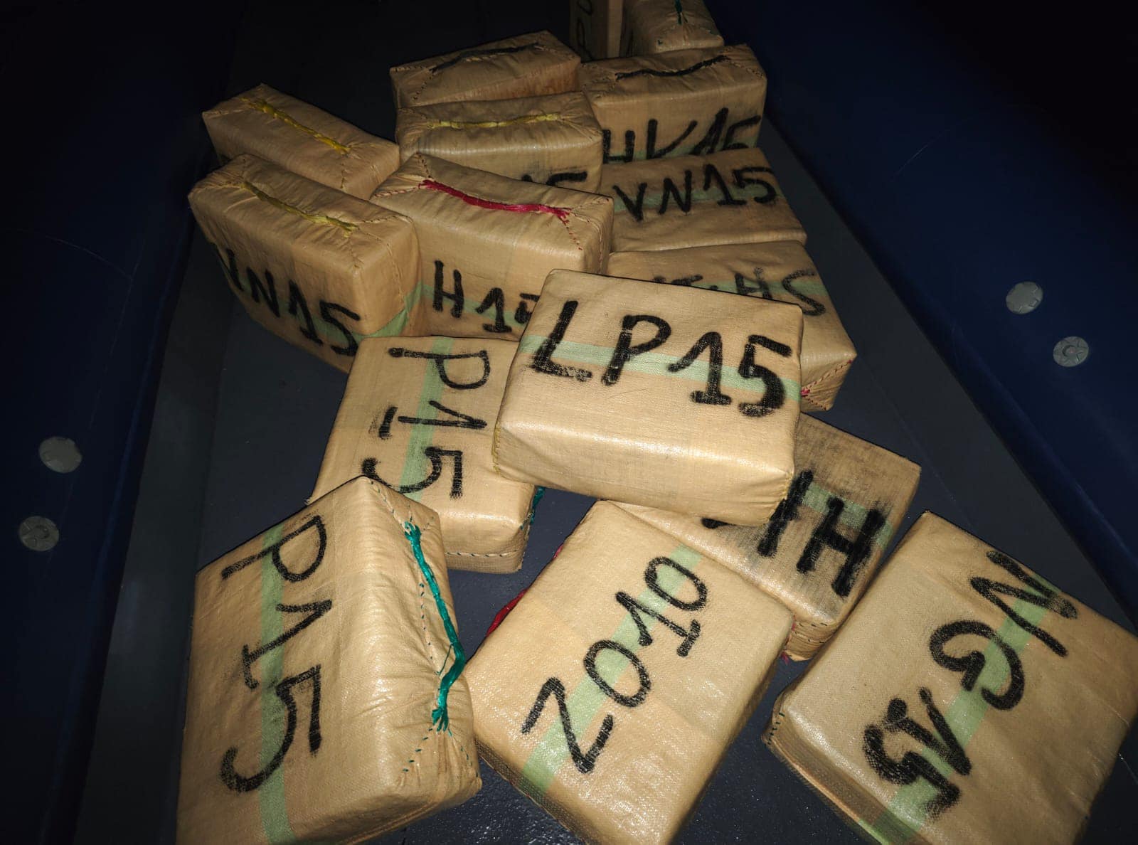 Nuevo golpe al narco en Huelva: Intervienen lancha deportiva cargada de hachís en el río Piedras