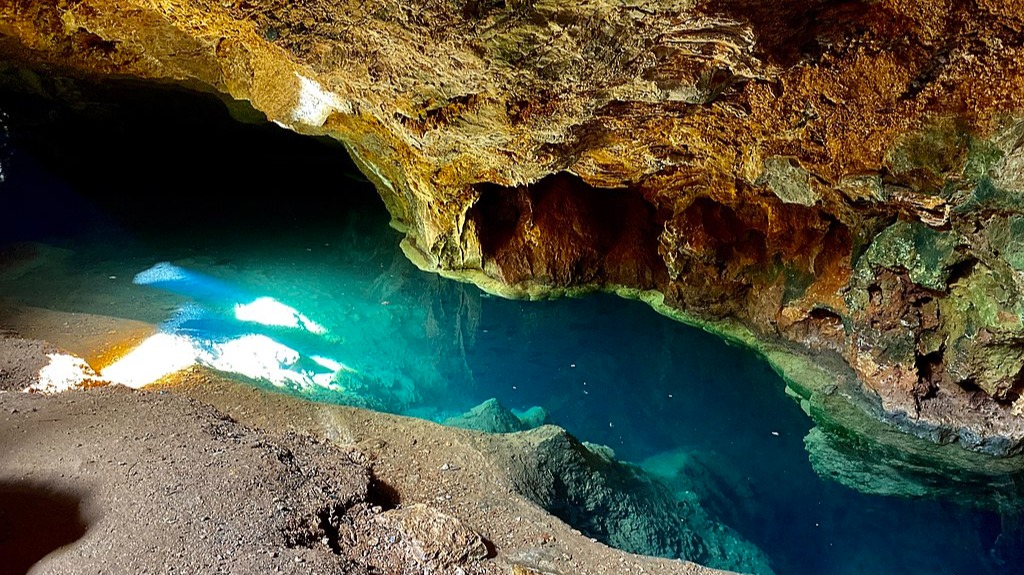 Declara el investigado por la muerte de su novia en la Cueva del Agua