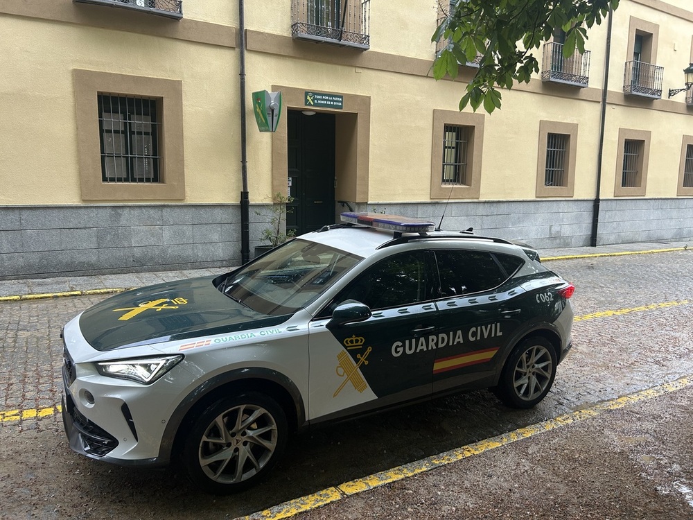 Investigan a un hombre por simulación de delito y estafa