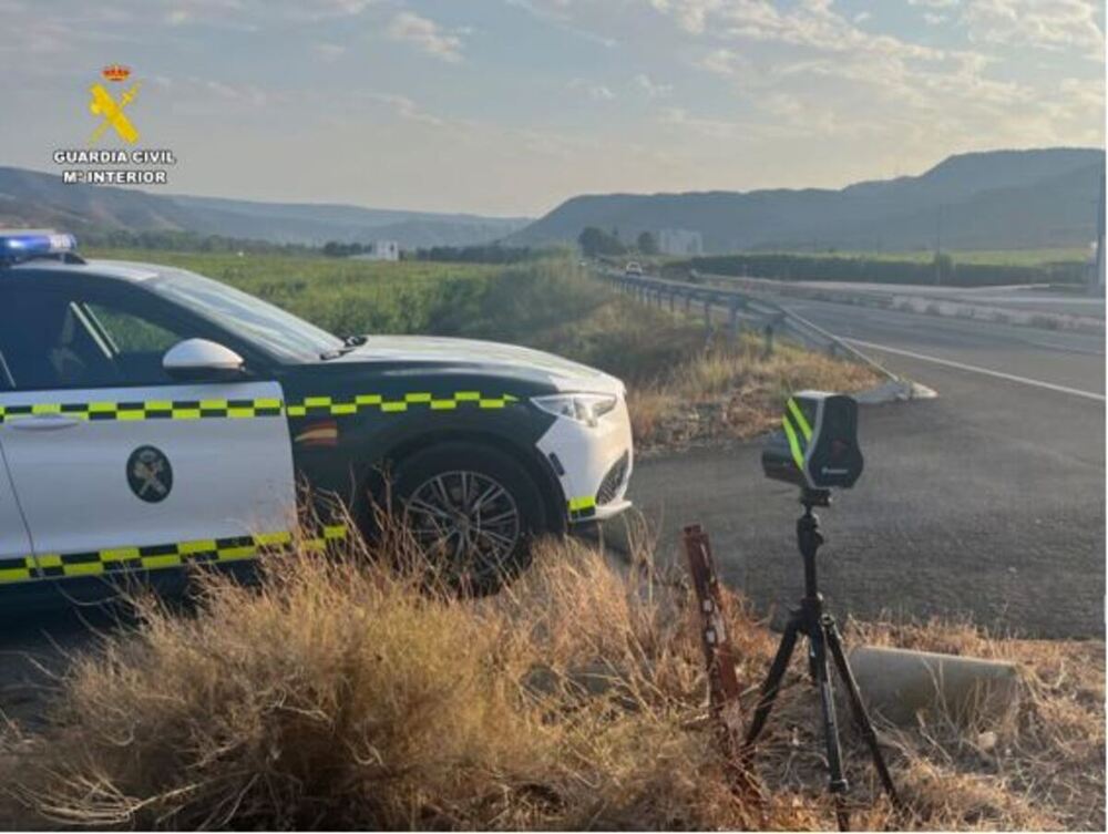 Investigados por circular a más de 200 Km/h en la VA-30