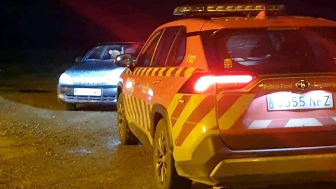 Un conductor se fuga en Navarra e intenta atropellar a un policía foral antes de acabar detenido
