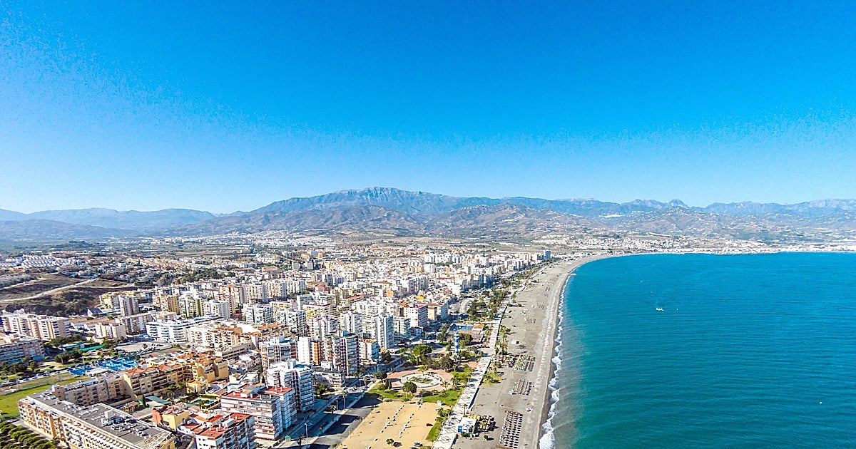 La Guardia Civil desmantela una trama de estafa inmobiliaria en Torre del Mar con dos detenidos y un perjuicio de más de 829.000 euros