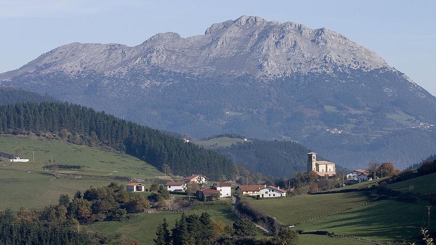 Rescatan a montañera herida en el monte Udalatx de Arrasate
