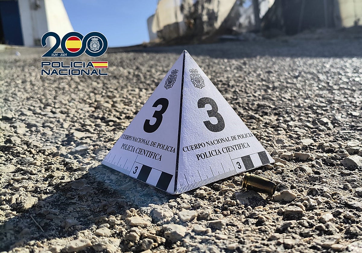 Tiroteo entre narcos y policía en Torrox deja a un joven motorista herido tras ser arrollado en una peligrosa fuga