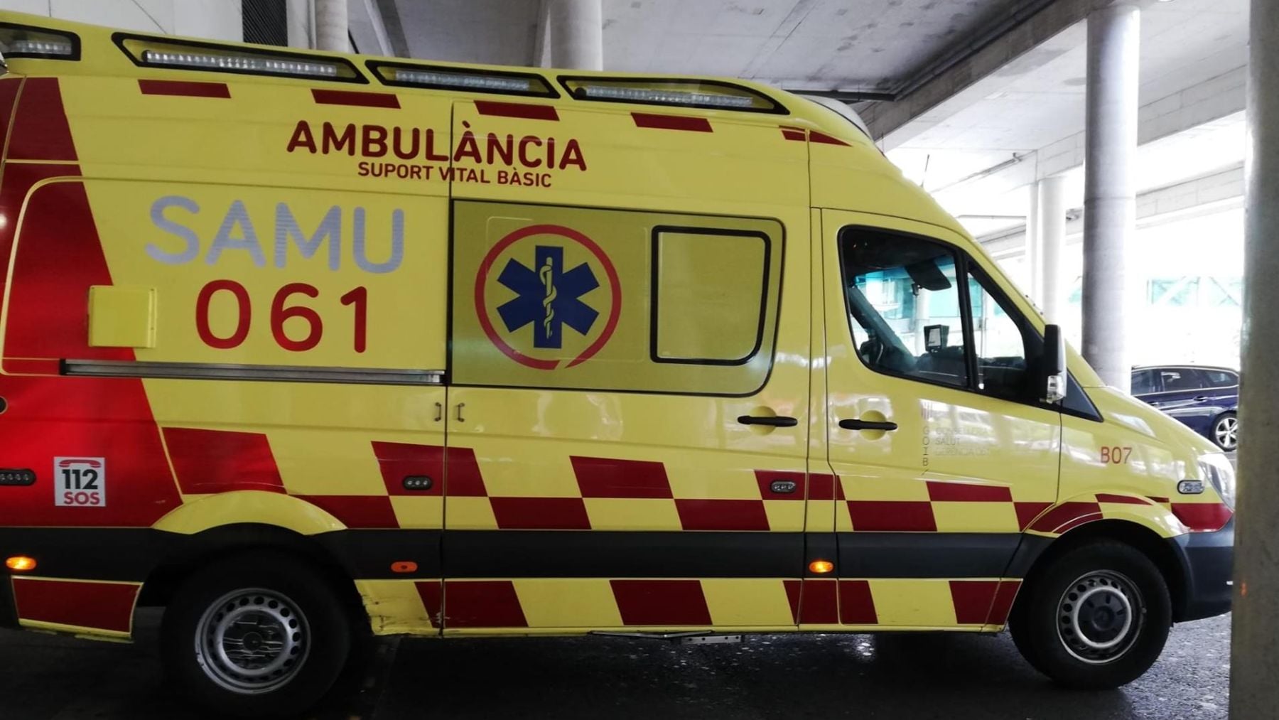Muere un trabajador en Menorca tras caer del tejado de una nave industrial