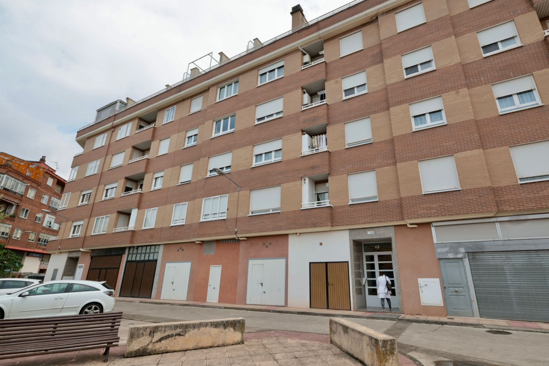 Muere el niño que el pasado lunes cayó de un quinto piso en Nájera
