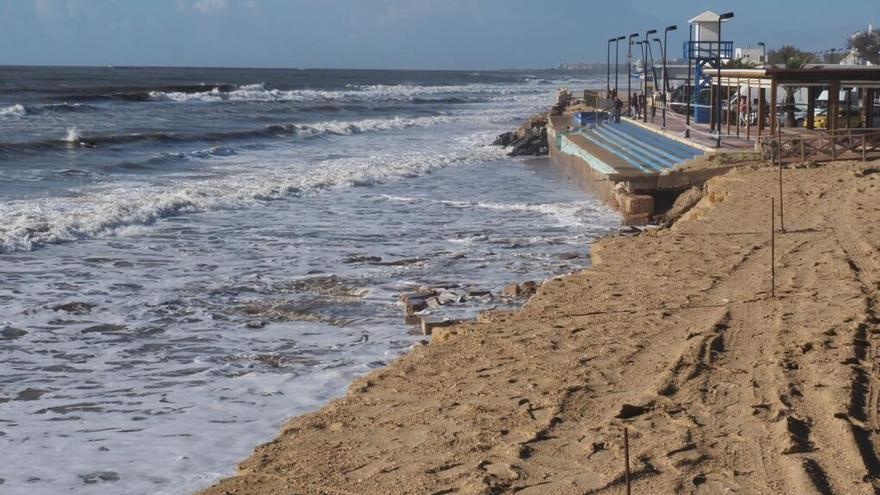 Tragedia en Isla Cristina: un joven muere ahogado cuando intentaba salvar a un bañista