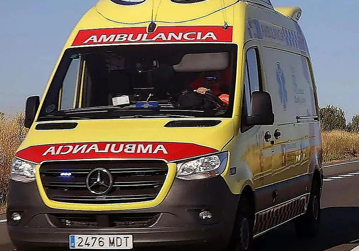 Dos jóvenes heridas en un accidente de tráfico en la autovía de Burgos: una atrapada en el vehículo