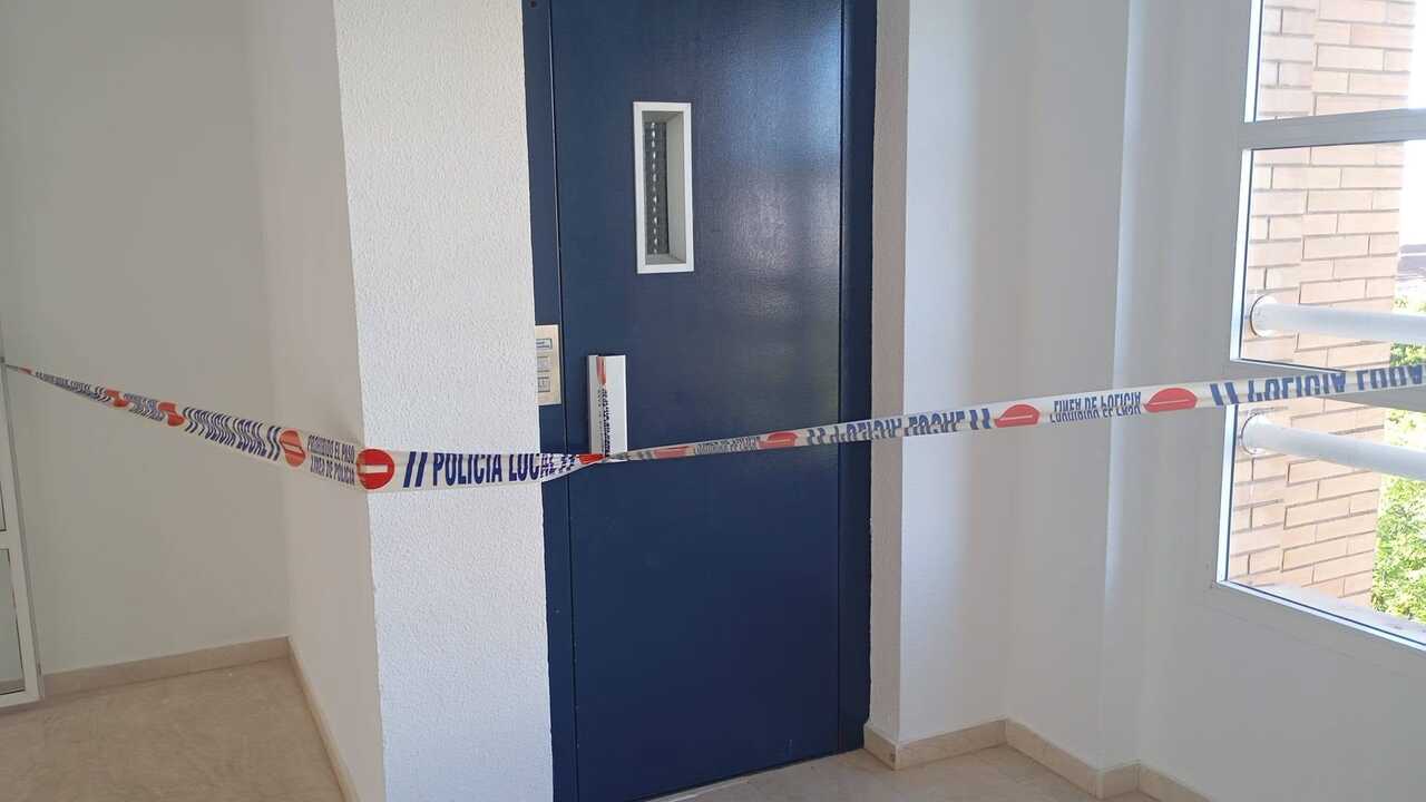 Rescatadas cinco personas atrapadas en un ascensor en Punta Umbría
