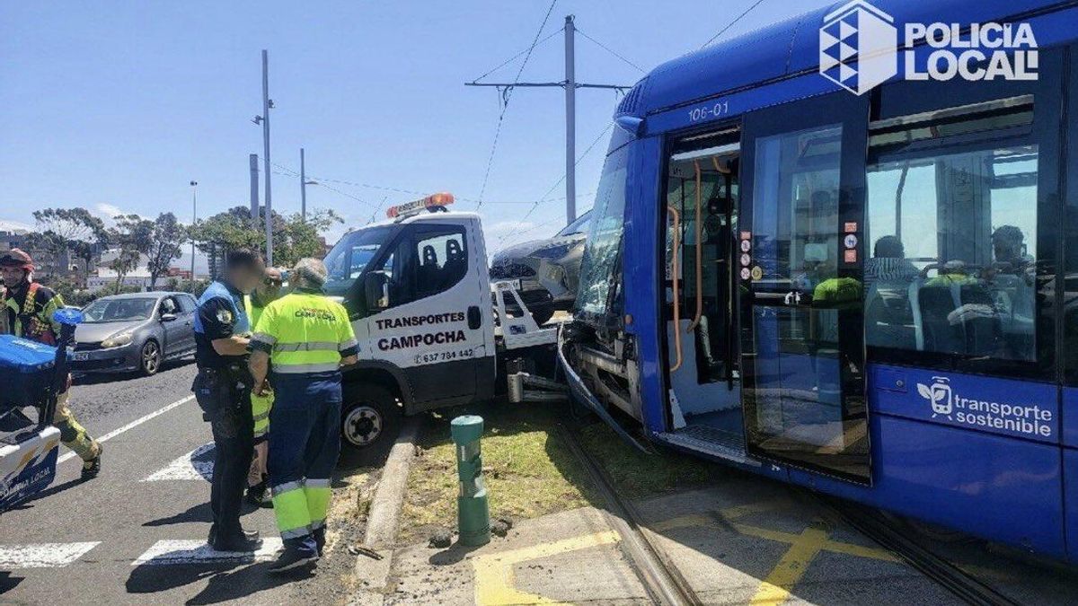 Accidente entre tranvía y camión en Tenerife deja seis heridos y provoca retrasos en la circulación