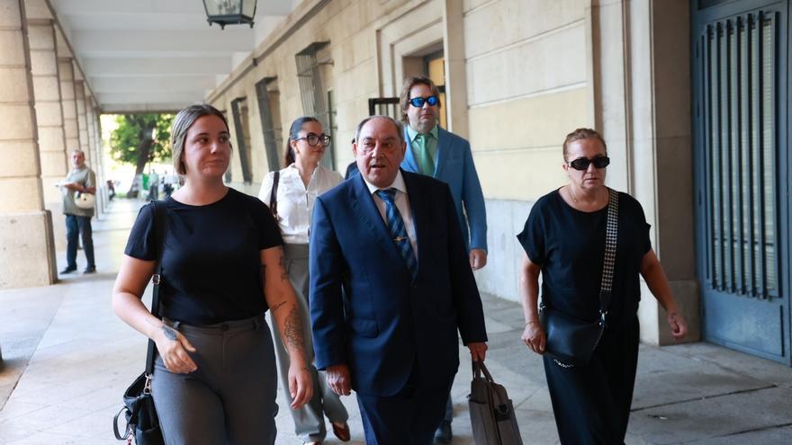 El acusado de quemar a una bebé de 16 meses defiende que fue "un accidente"