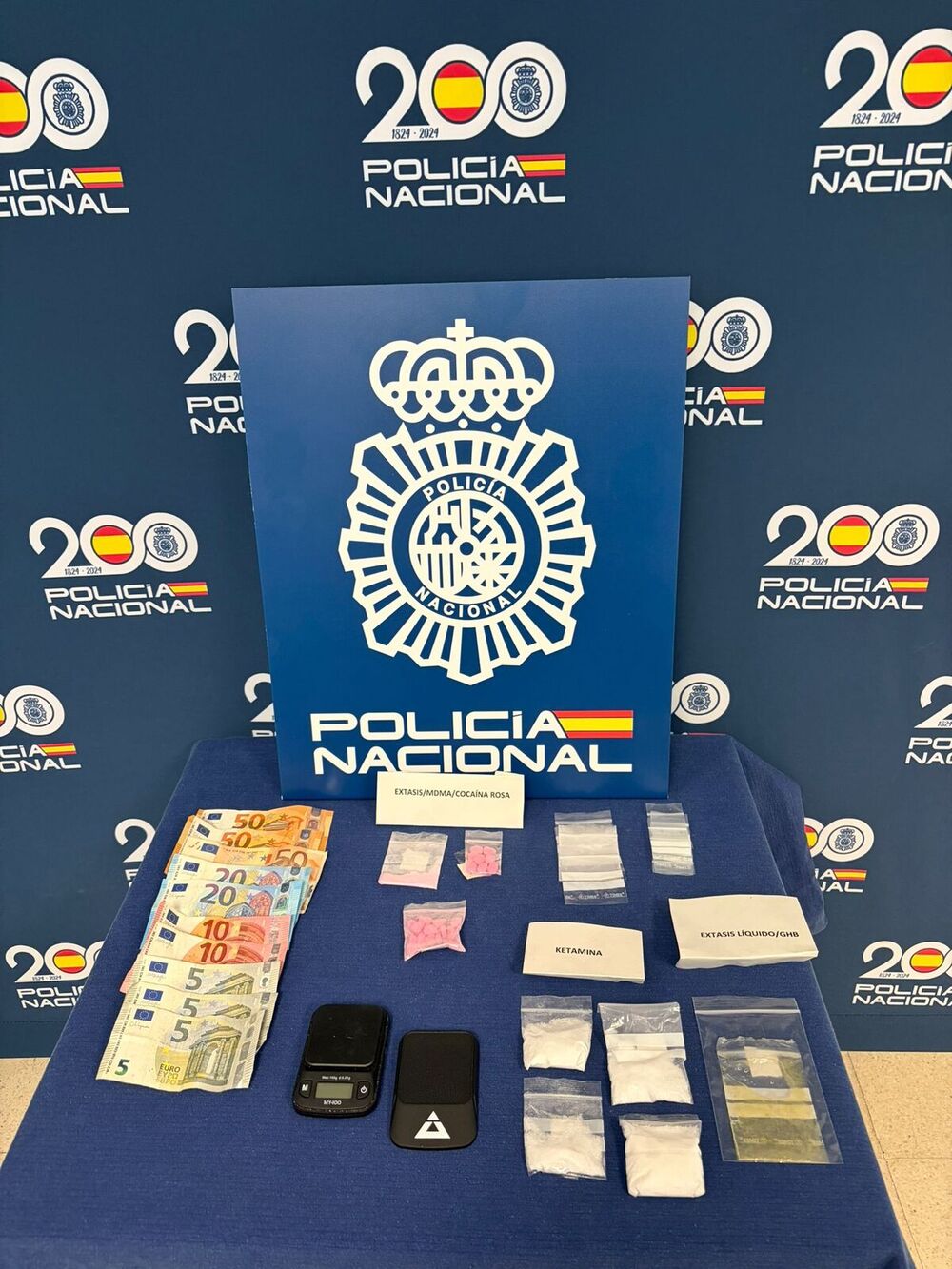 Cuatro detenidos por un delito contra la salud pública
