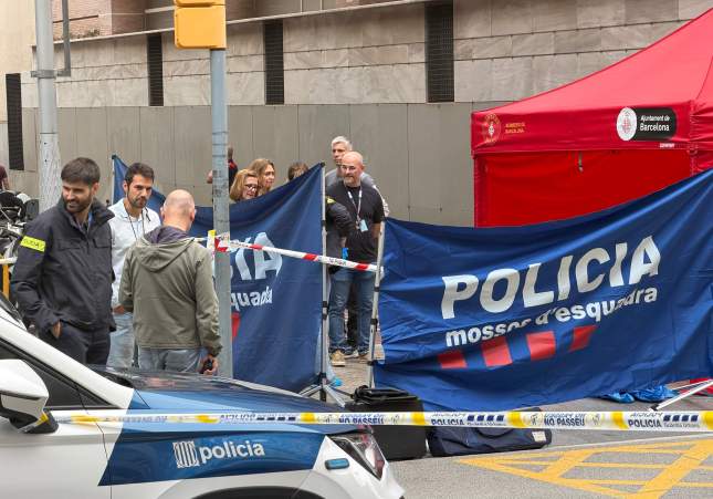 Despliegue policial en Barcelona para frenar la lacra de las armas de fuego: trece detenidos y quince denunciados
