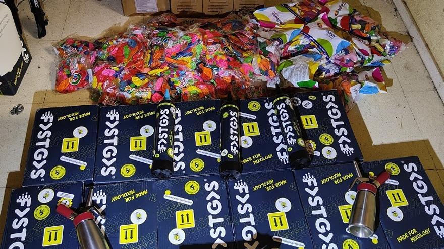 Detienen al gerente y un trabajador de un pub en Tenerife por la venta de 'gas de la risa'