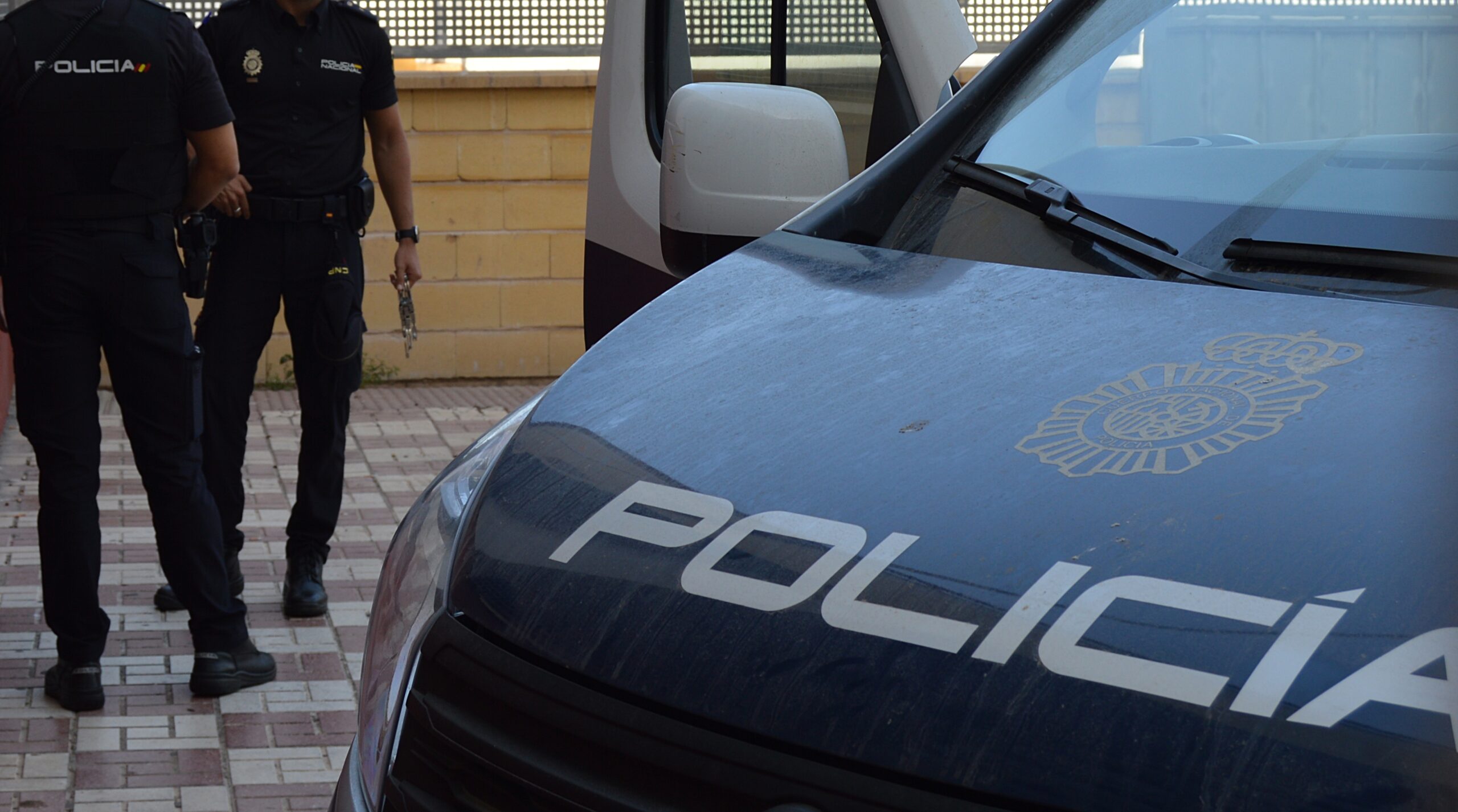 Un sexagenario, detenido por robar la caja de una lavandería del centro con 600 euros
