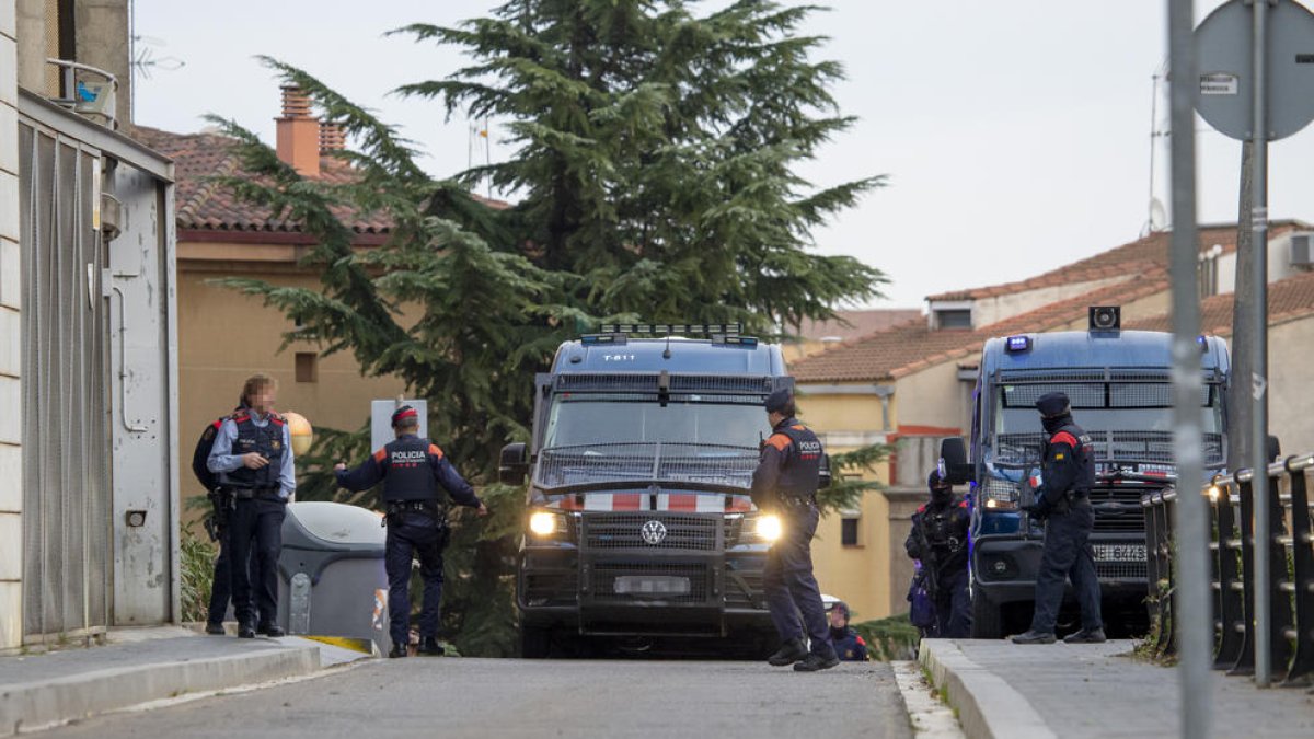 Dos detenidos en Lleida suman más de 100 antecedentes