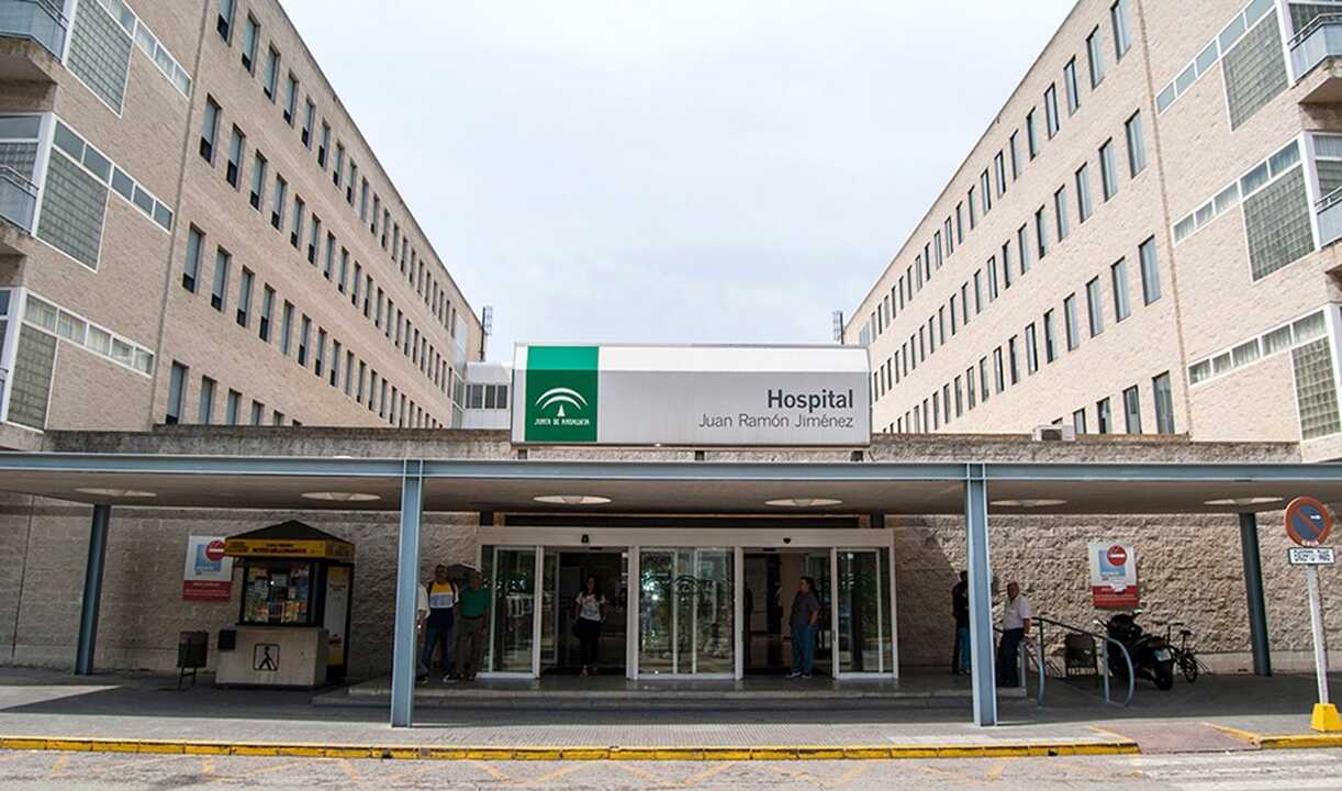 Grave incendio: Dos mujeres trasladadas al hospital