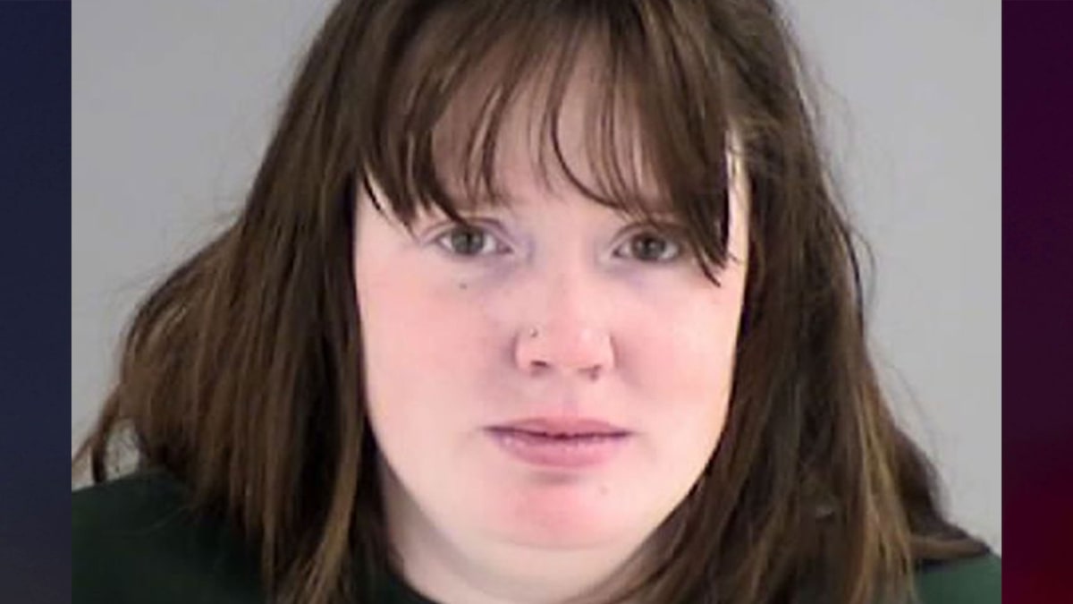 Former NICU nurse gets 3 years for breaking the bones of 9 infants