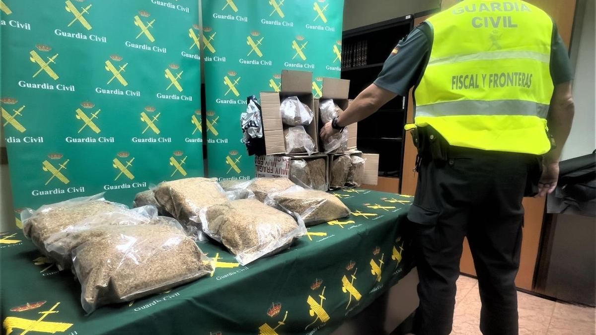 La Guardia Civil de León incauta 20 kilos de tabaco de contrabando en operación contra el contrabando de tabaco