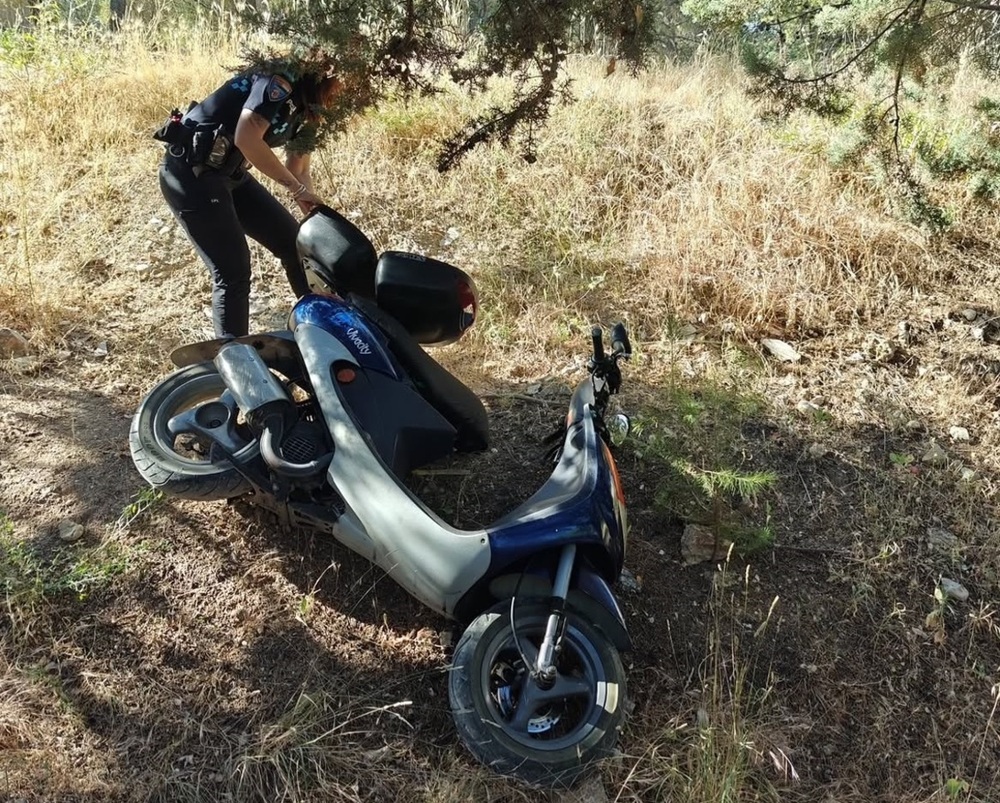La Policía Local recupera una moto robada