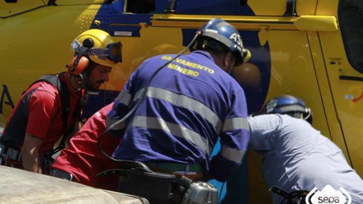 Rescate en la mina de Cerredo, durante el accidente.