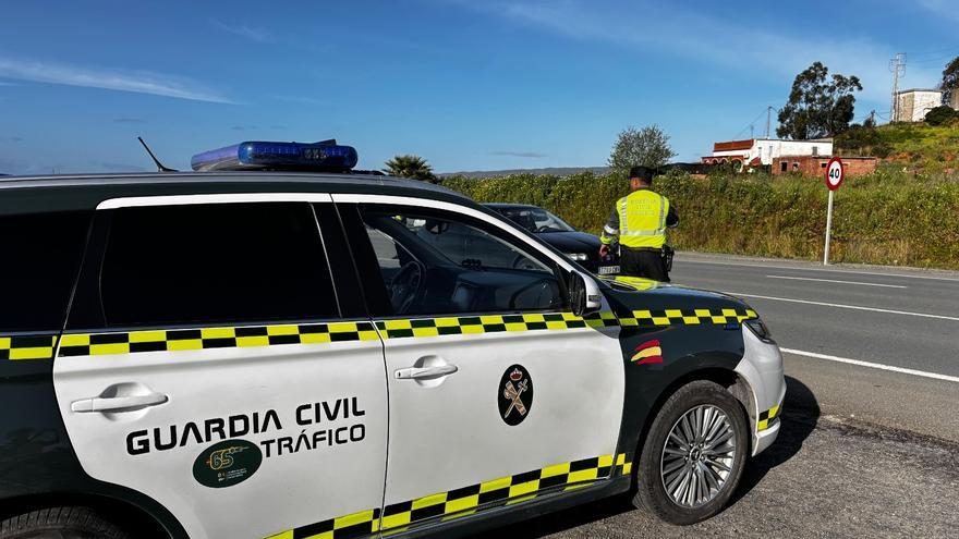 Muere un conductor en Cantabria tras salir de su vehículo cuando iba por la A-8 entre Cabezón y San Vicente