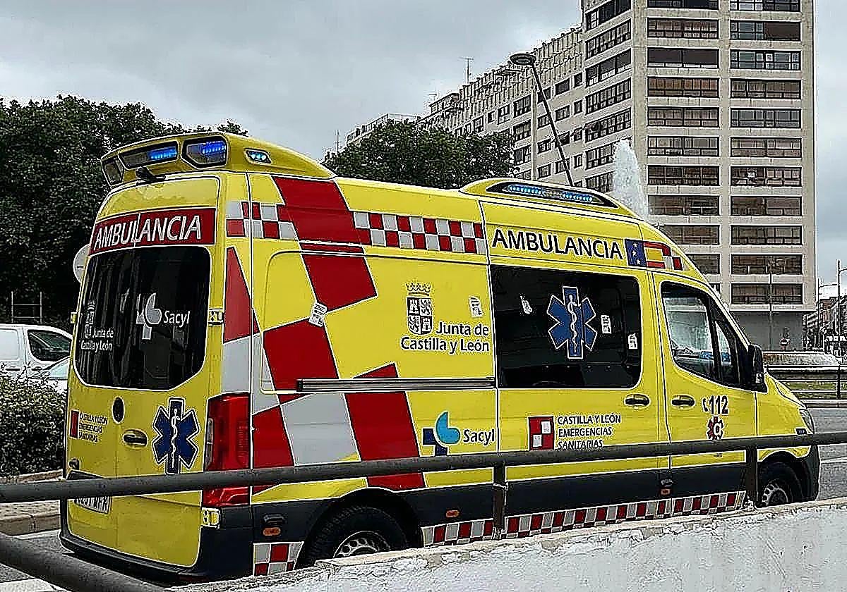 Herido un hombre tras chocar con la moto con la que circulaba con un turismo en Burgos