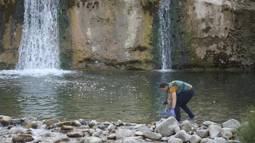Conmoción en Roncal: “He visto el cuerpo de una persona en el agua y, al lado, una niña pequeña llorando”