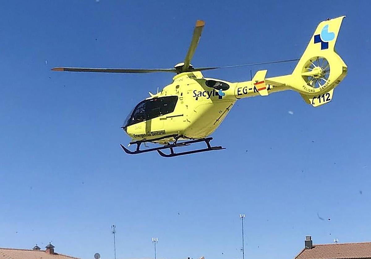 Movilizado el helicóptero para atender a un motorista herido tras un accidente en una carretera de Burgos