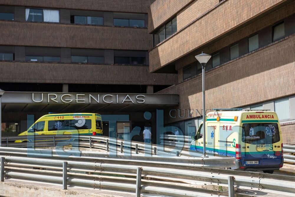 Trasladan a un albañil al hospital tras una caída en altura