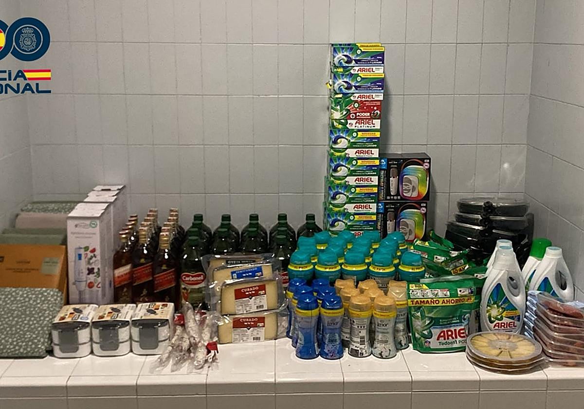 Detenidas cinco mujeres en Burgos tras sustraer productos por valor de más de 3.300 euros en varios comercios