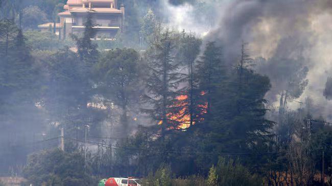 Desalojo en Valdemaqueda por incendio forestal: 3.000 efectivos en acción