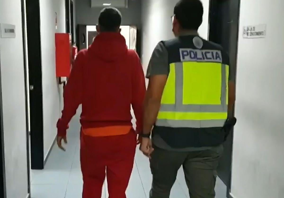 Desarticulada red de estafas de alquiler de viviendas en Internet: ¡Miles de euros defraudados!
