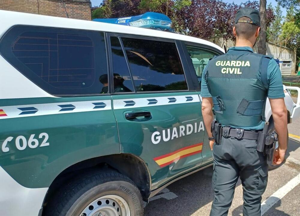 Pillan 'in fraganti' a una mujer robando en una casa en Laguna