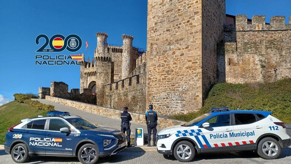 Policía Nacional y Policía Municipal de Ponferrada, en imagen de archivo.