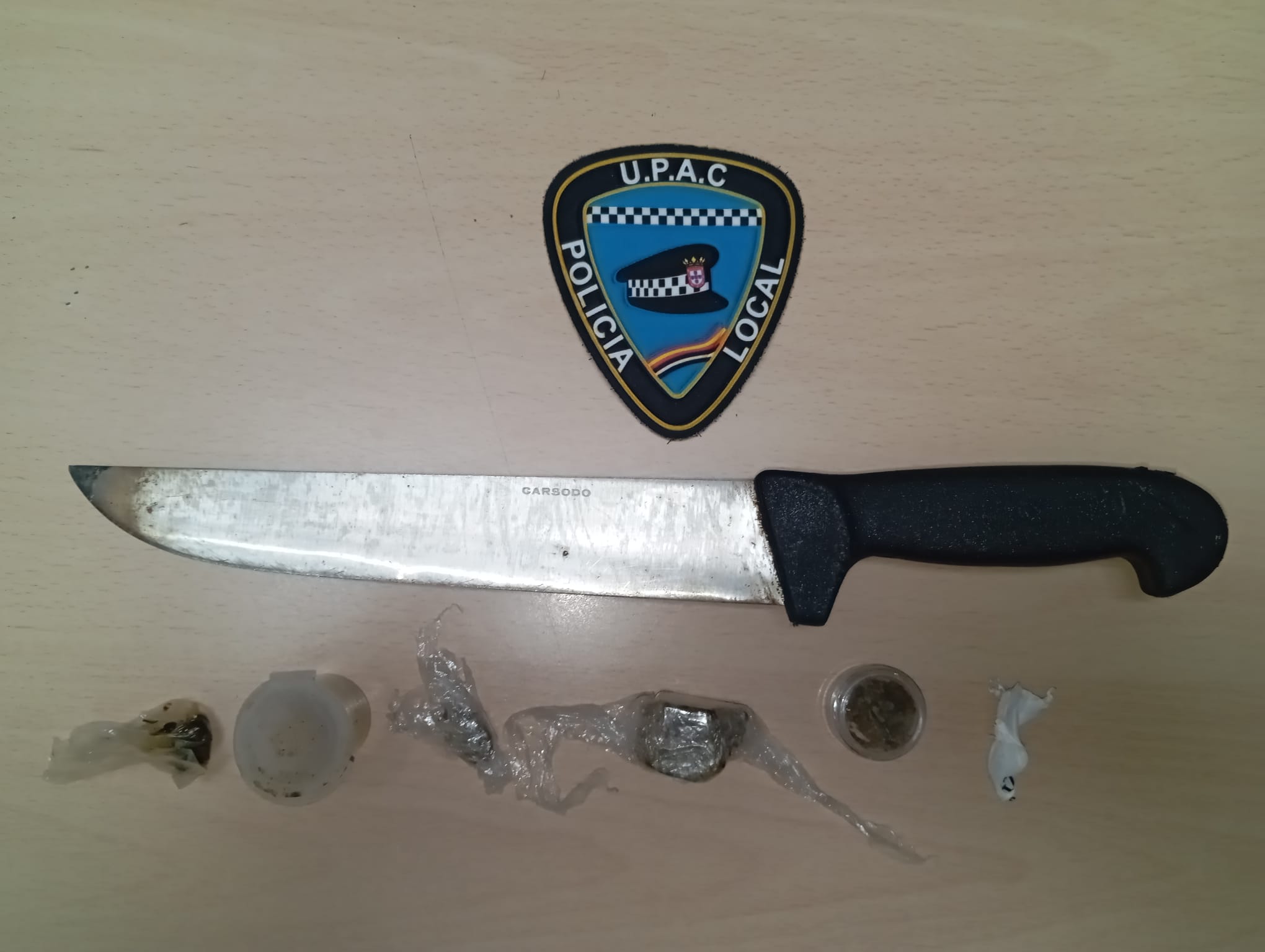 La Policía Local identifica y detiene a un individuo con varias reclamaciones judiciales