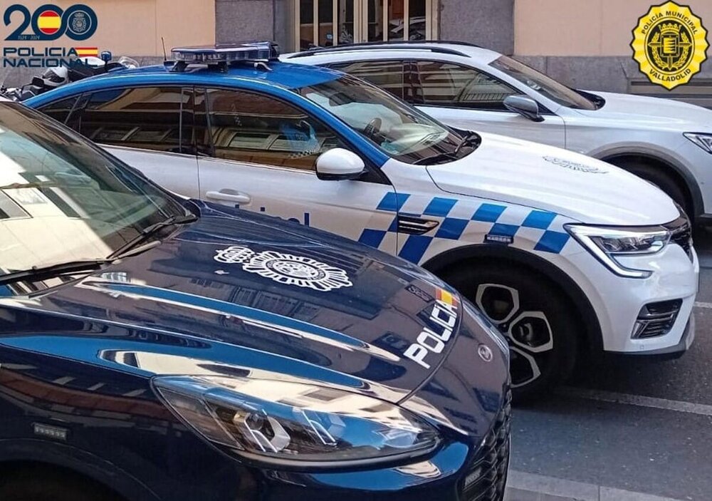 Estampa un vaso en la cara a un varón por sentirse intimidado